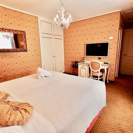 Hotel Gardena Venesia Ruang foto
