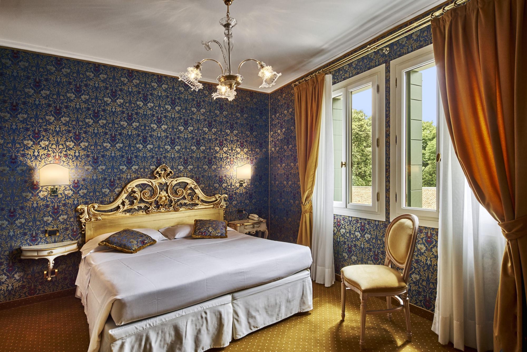 Hotel Gardena Venesia Bagian luar foto