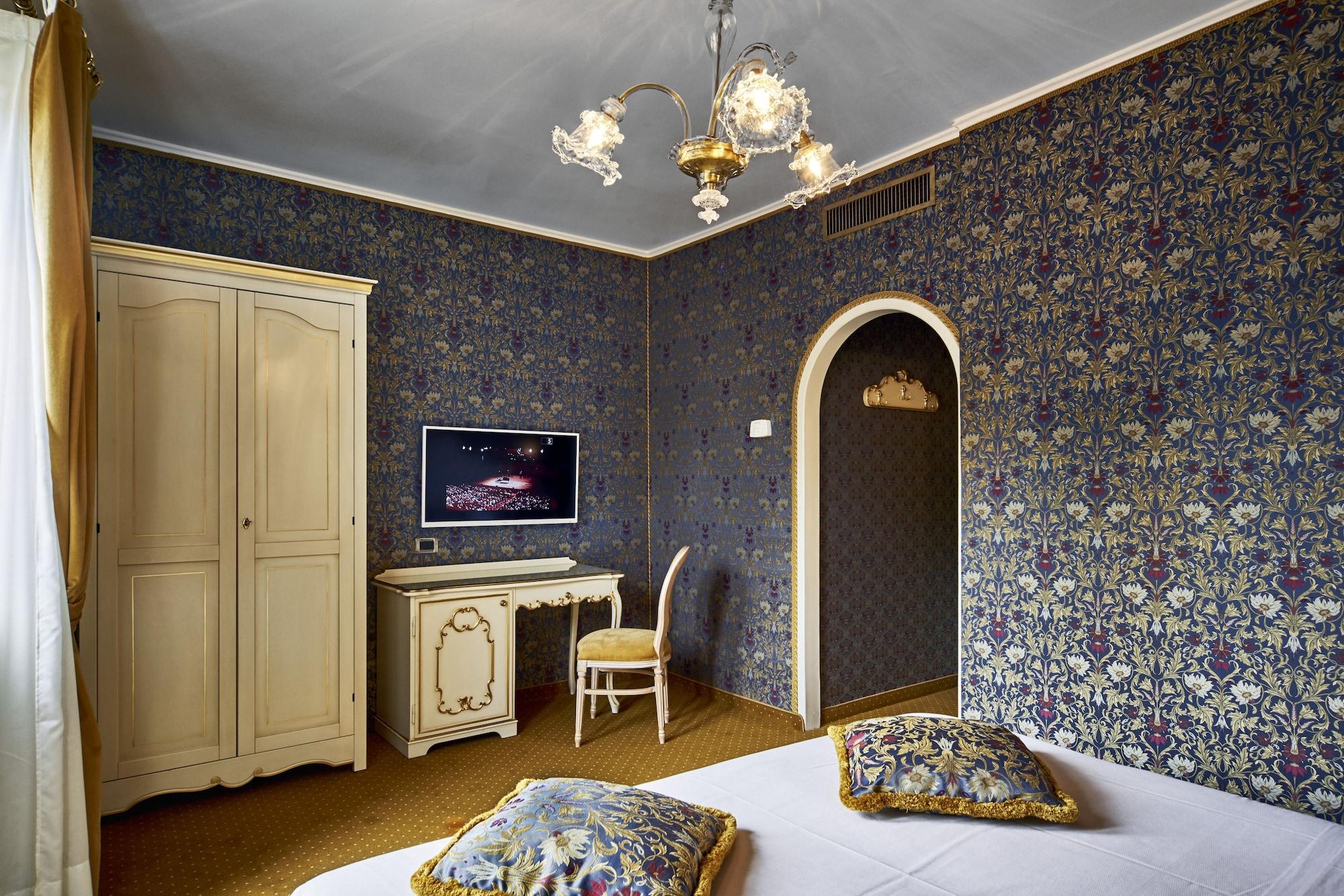 Hotel Gardena Venesia Bagian luar foto