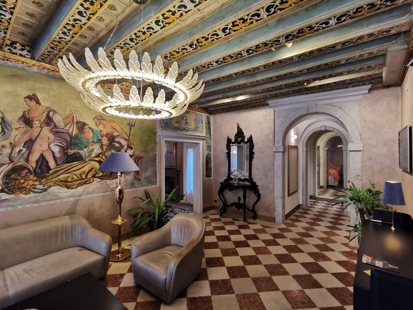 Hotel Gardena Venesia Bagian luar foto