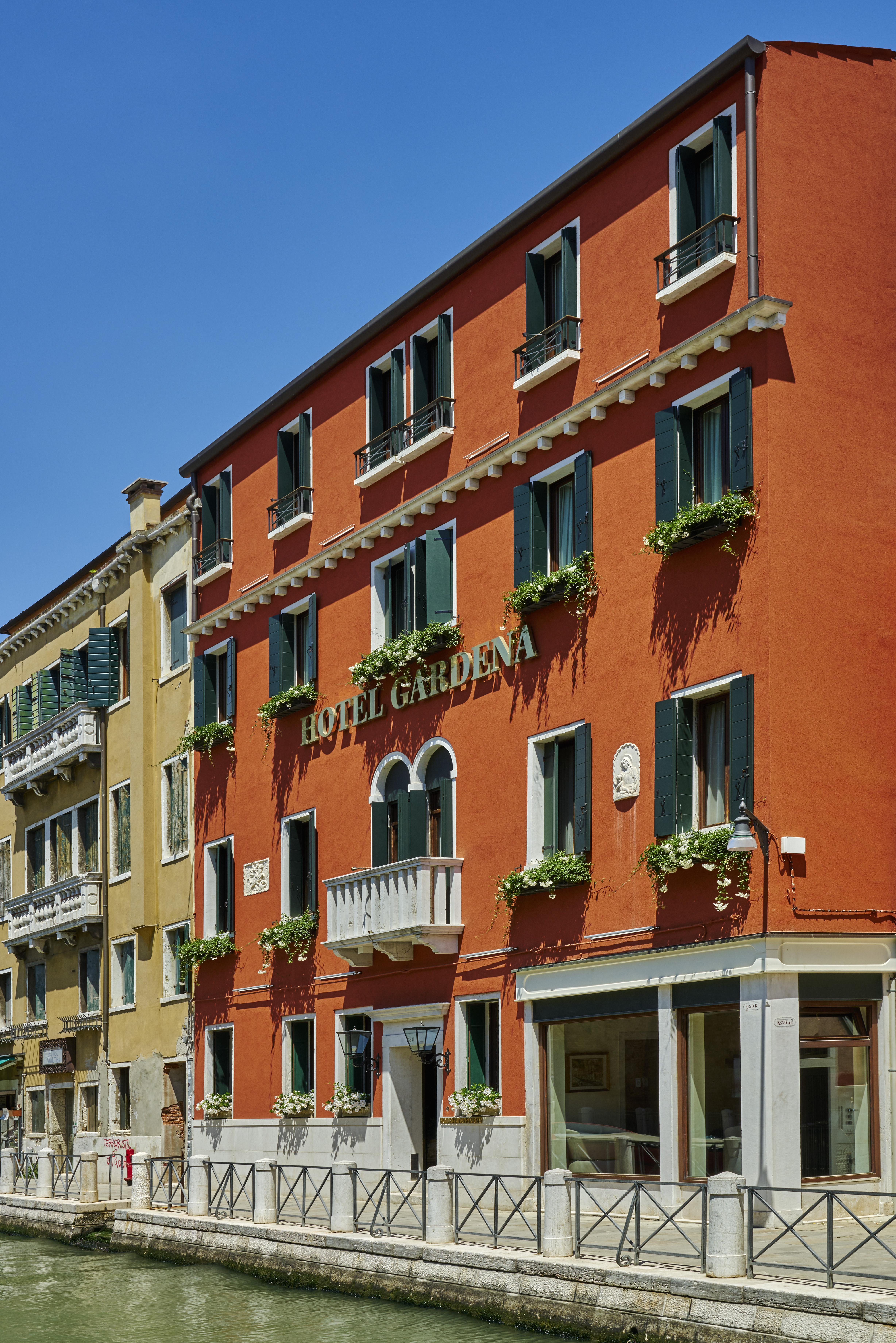 Hotel Gardena Venesia Bagian luar foto