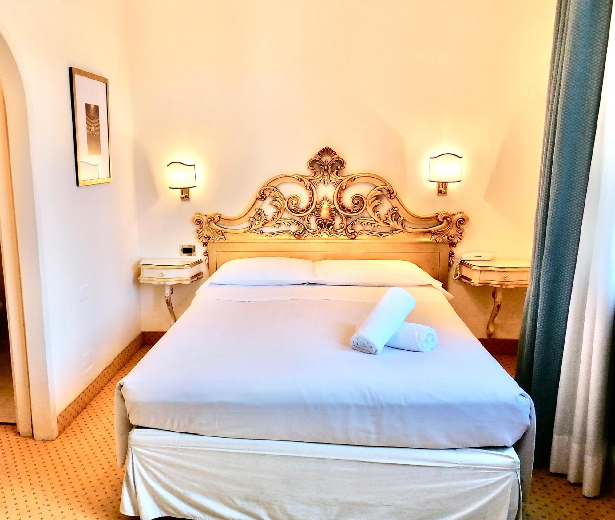Hotel Gardena Venesia Ruang foto