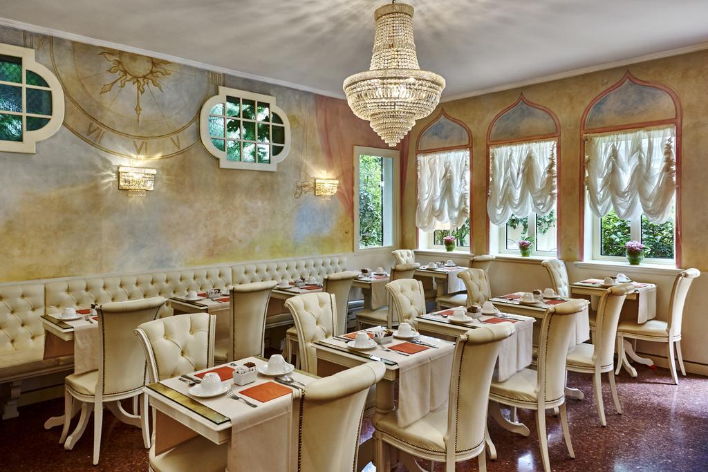 Hotel Gardena Venesia Bagian luar foto