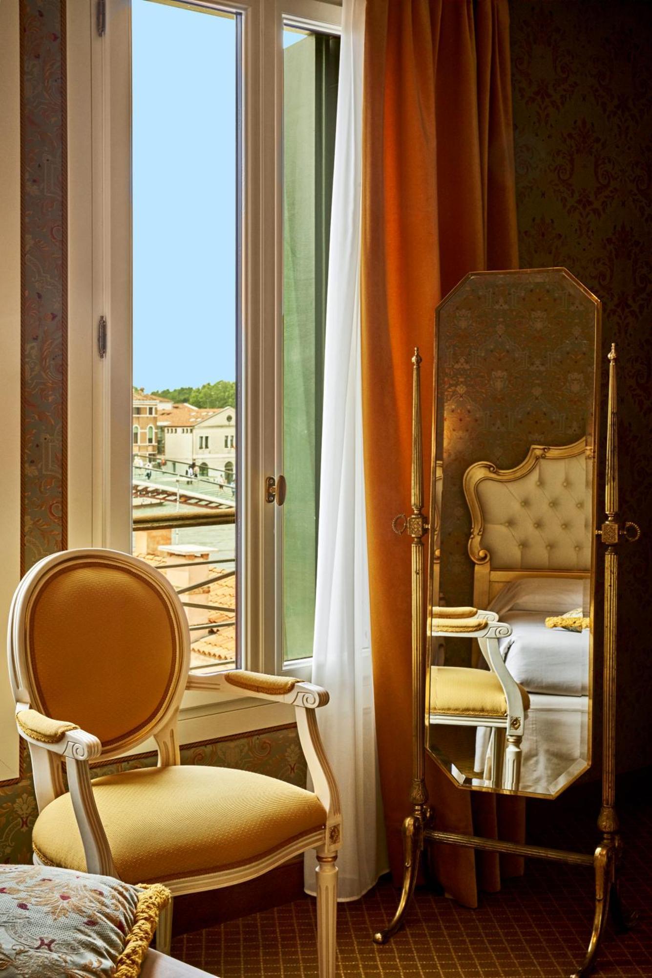 Hotel Gardena Venesia Bagian luar foto